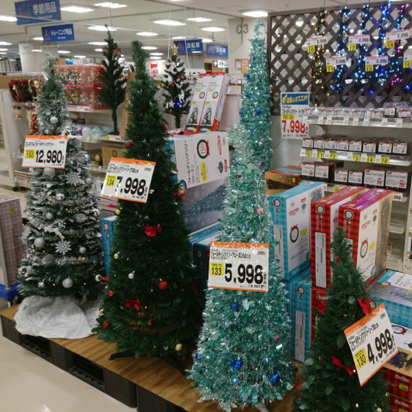 ミスターマックス：人気のクリスマス用品も大好評販売中！